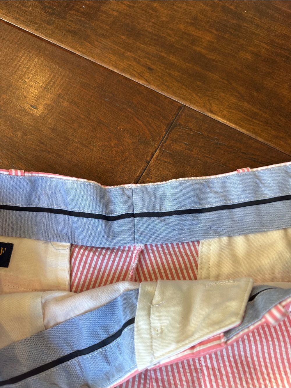 Men's Pink Seersucker Stripe Shorts - Picture 5 of 12